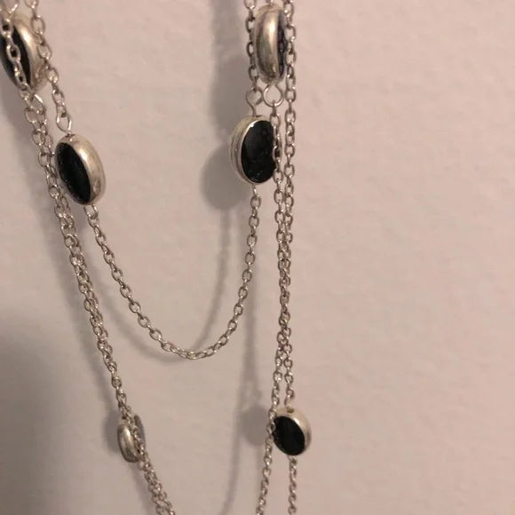 3 strand Necklace - Picture 3 of 4